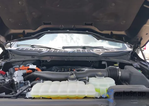 2024 Ford F-150 Xlt from USA, damaged, VIN 1FTFW3LD7RFA48419